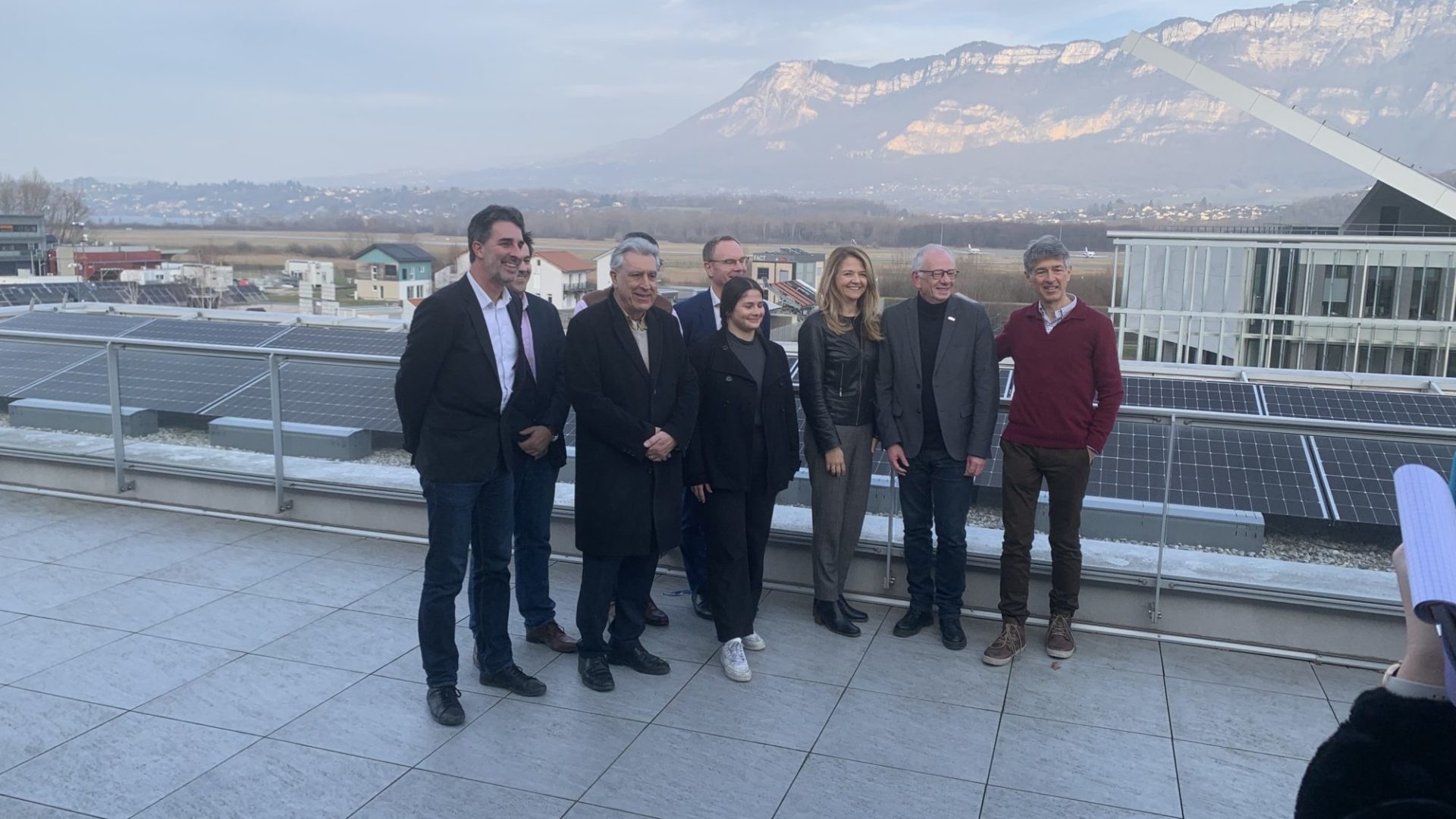 Une centrale solaire photovoltaïque 100% locale à Savoie Technolac