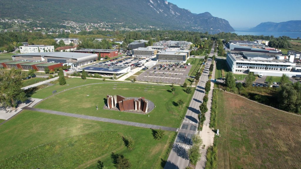 Amphithéâtre de verdure - Savoie Technolac